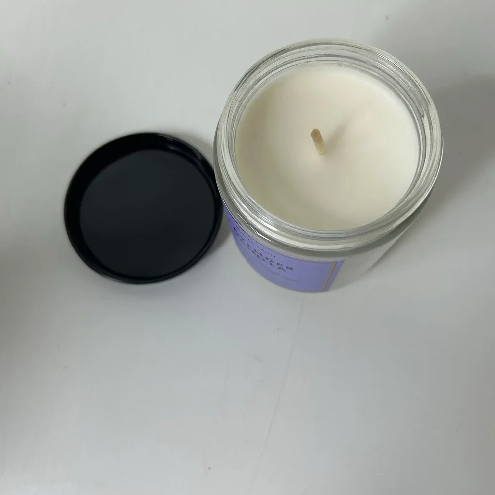 Bath & Body Works Single Wick Candle Jar 7 oz Soy Essential Oils Lavender Vanill - Picture 3 of 3